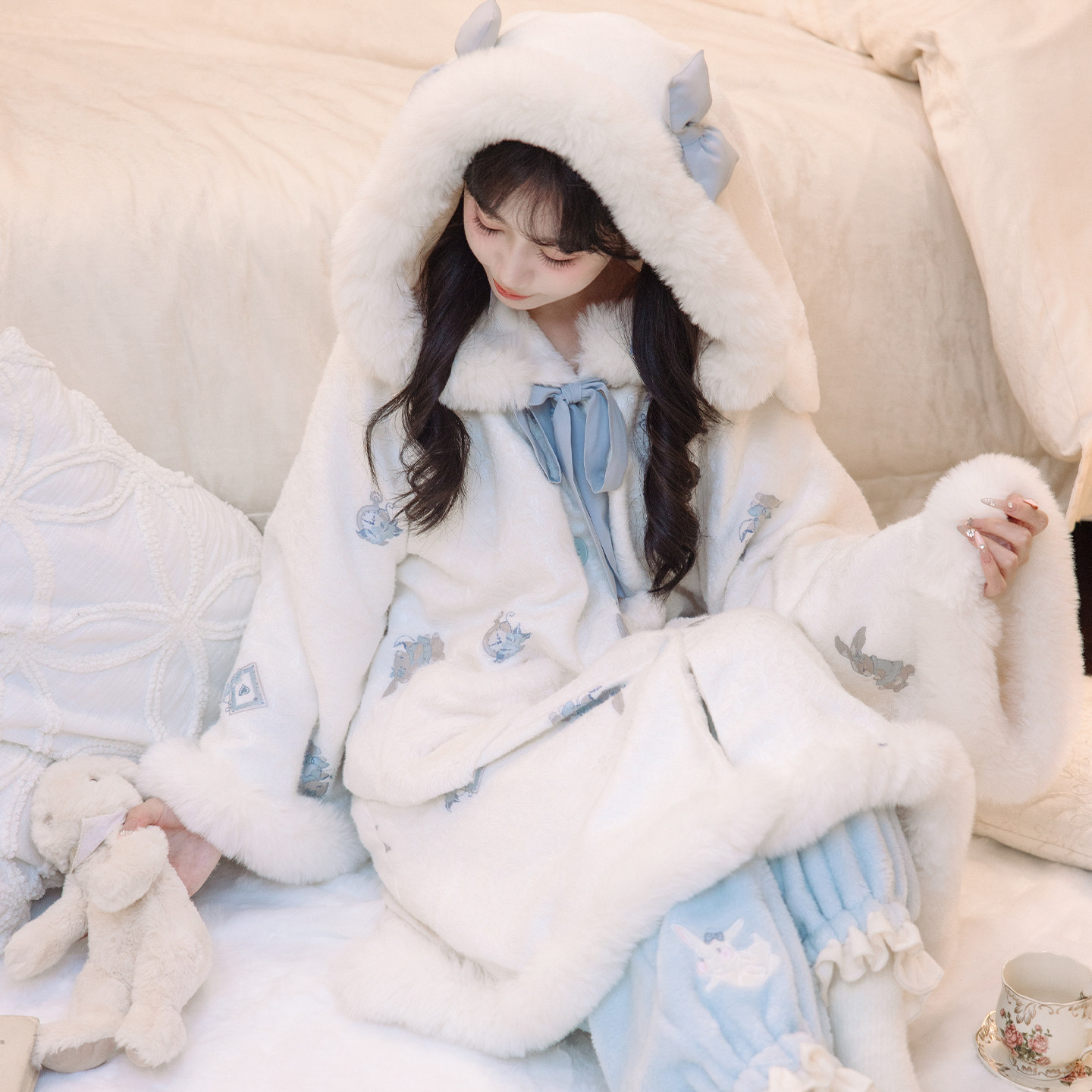 川黛时光:兔的晚安 加绒加厚连帽上衣毛绒保暖家居服睡衣套装女