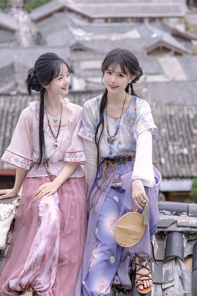 Китайцы одежда наборы 川黛时光：风回南诏 坦领上衣灯笼裤改良汉服国风汉元素套装女夏