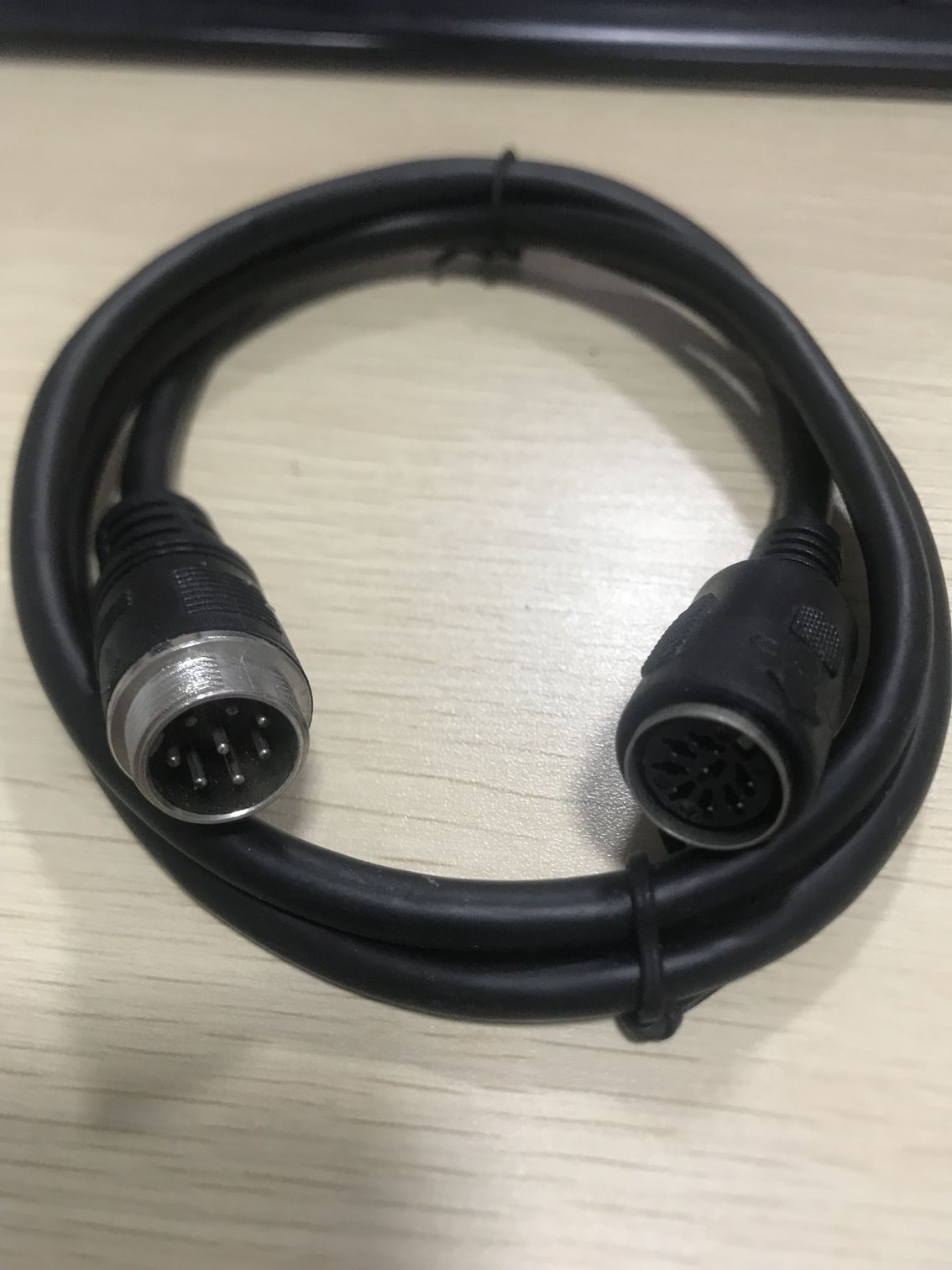 8-core microphone aviation male straight plug female head eight-core hand-in-hand conference microphone conversion line 1 meter