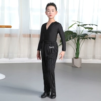 Черный лонгслив, штаны