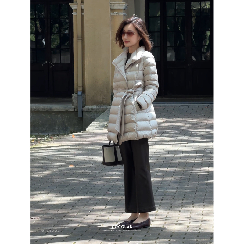 Cocolan【Winter Dream】2026 Autumn/Winter 95% White Goose down Three-Proof Mid-Length Ribbed down Jacket for Women Cocolan【Winter Dream】2026 Autumn/Winter 95% White Goose down Three-Proof Mid-Length Ribbed down Jacket for Women