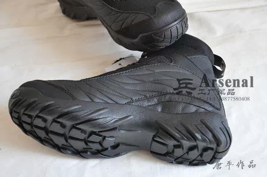 Bottes militaires OAKLEY en cuir - choc - Ref 1397253 Image 14