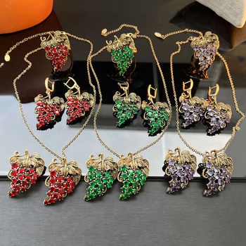 Retro aged grape inlaid zircon jewelry four-piece set niche light luxury atmosphere necklace earrings ring brooch for women