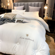 Cotton embroidered quilt core thickened warm autumn winter cotton quilt spring and autumn quilt air-conditioned bed single double silk quilt