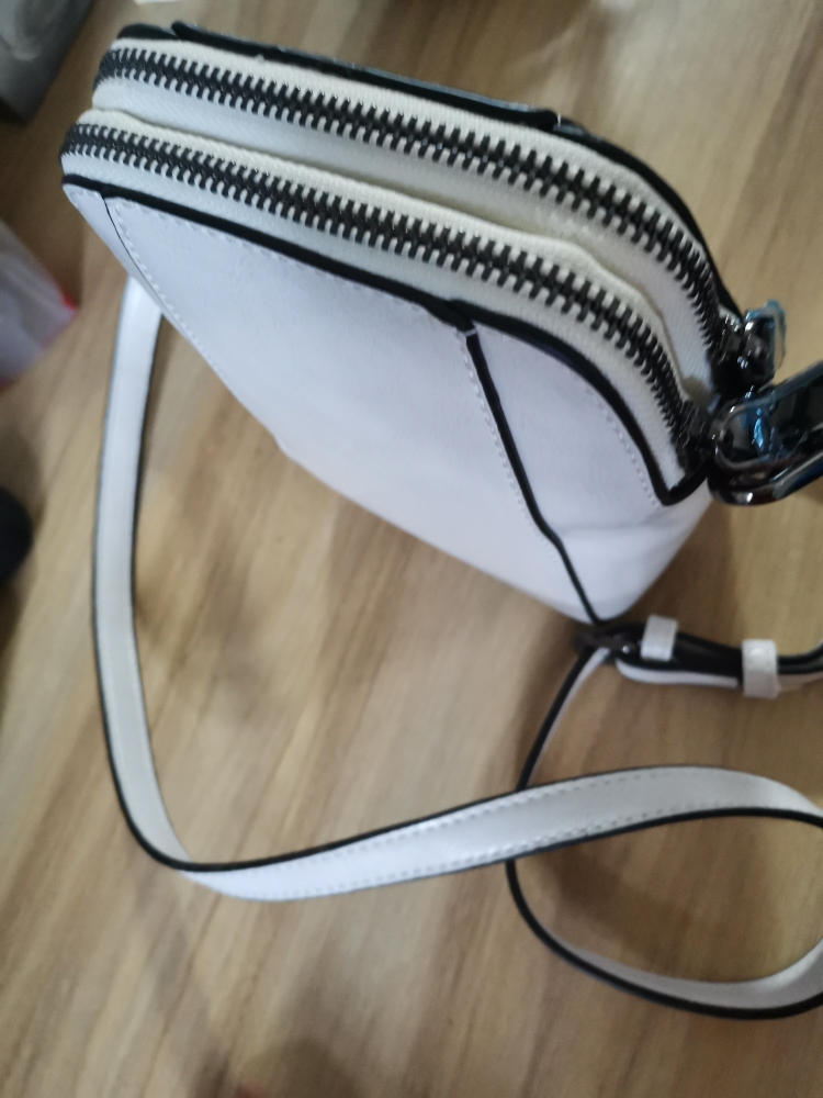 放手机小包包质量怎么样什么牌子什么档次，来自学生党的使用感受,第3张