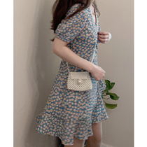 (Return) missqiuqiu autumn home homemade V-neck South FA floral blue bottom one-piece lace-up dress
