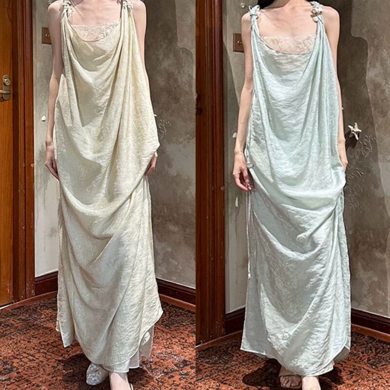 2026 Spring/Summer /Hand-Woven Shoulder Straps, Beaded Pleated Jacquard Square-Neck Halter Dress