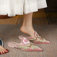 Розовые, широкие ноги, толстый выстрел в один размер