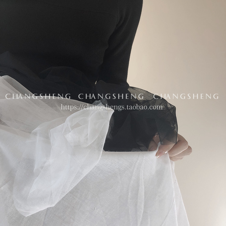[Không tham gia bất kỳ hoạt động nào] Cổ áo lớn chữ U là áo len mỏng màu đen thời trang công sở nữ