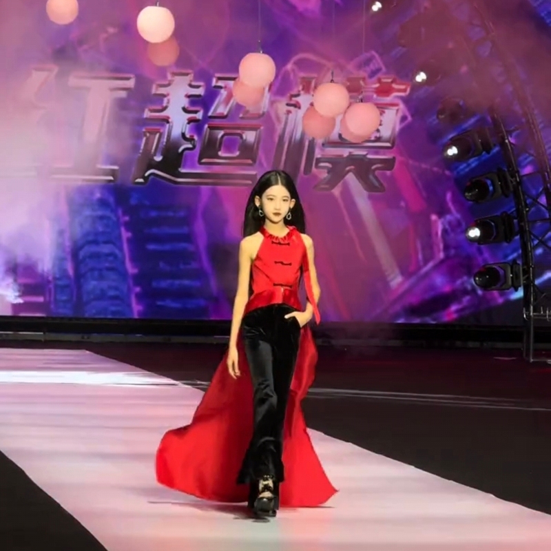 Trendy Girls' Model Runway Show Retro Style Chinese Style Evening Dress Pk Competition Two-Person Competition Model Trendy Outfit Pants
