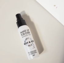 Make up forever MUF Mei Ke Fei moisturizing makeup holding makeup spray 30ml 100ml direct mail