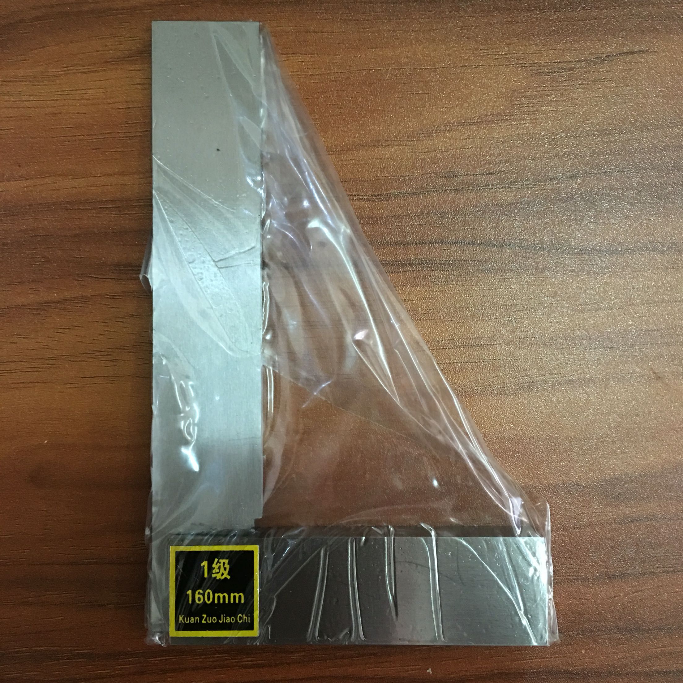 Wide - seat angle ruler accuracy is easy to use