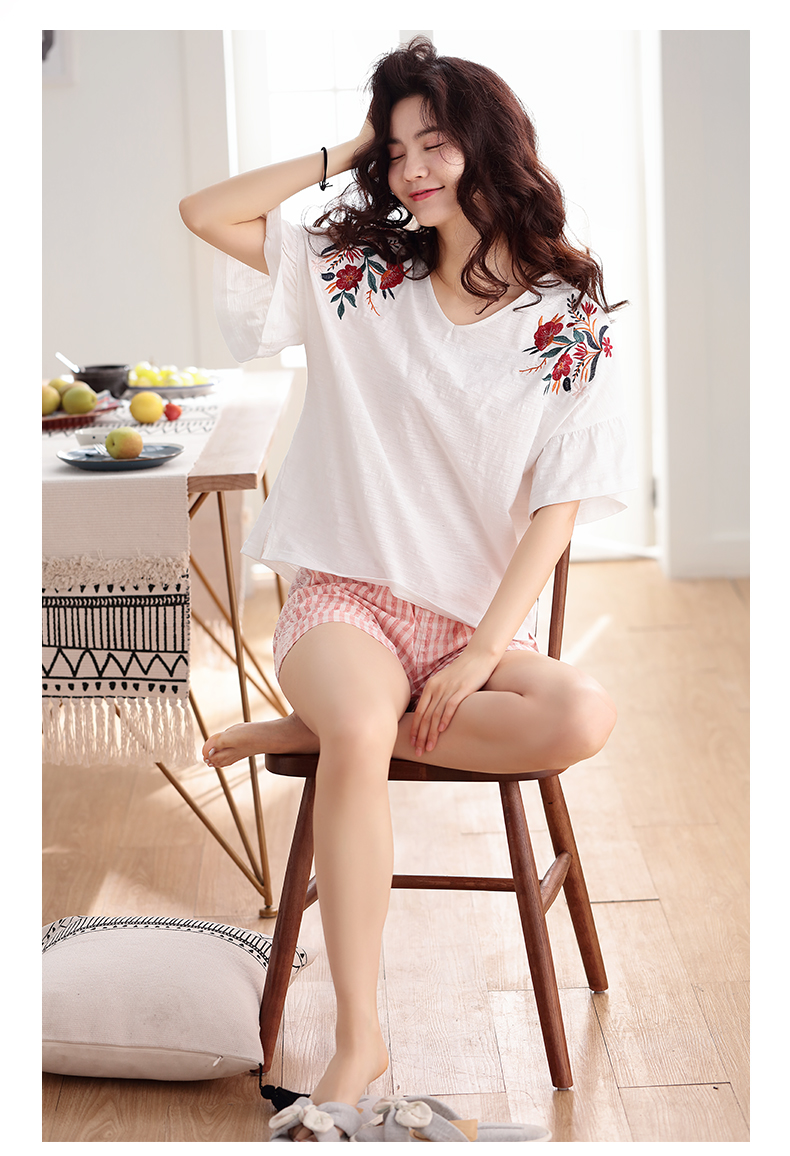 Bộ đồ ngủ mới của Nydia 2018 dành cho nữ mùa hè ngắn tay bằng tre cotton mỏng phần kẻ sọc giản dị quần short phục vụ tại nhà - Giống cái đồ pijama