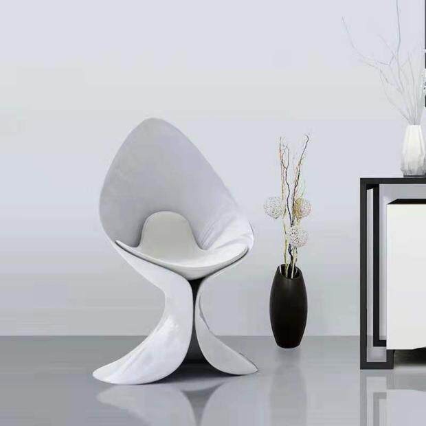 Nordic Designer Brief Heart-shaped Chair Bar Cafe Hotel Dining Room Bar Chair Fiberglass Creative Casual Chair
