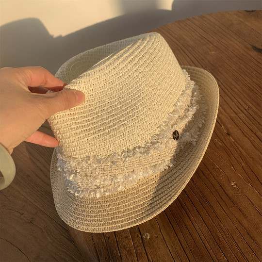 Japanese curly top hat for women, summer British retro straw hat, fashionable beige short brim sun hat, sun protection hat for women