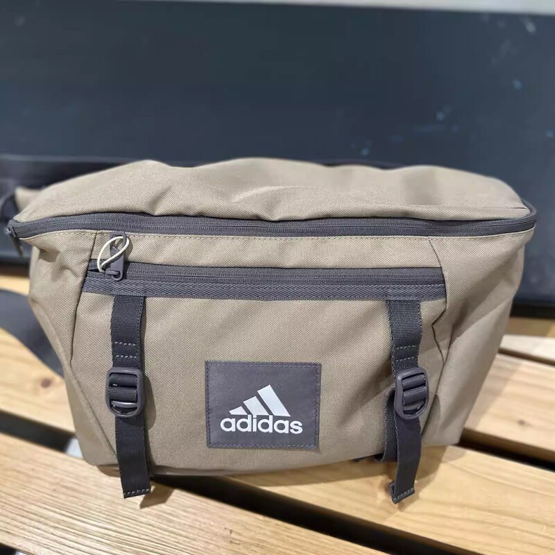 Adidas/Adidas Genuine Adjustable Portable Sports Simple Waist Bag for Men and Women Iw9803 Adidas/Adidas Genuine Adjustable Portable Sports Simple Waist Bag for Men and Women Iw9803