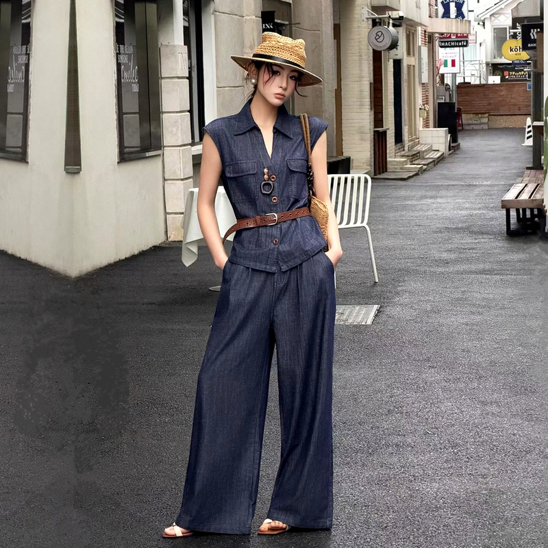 Stylish and Cool Sleeveless Denim Vest and Wide-Leg Pants Set for Women, Summer 2026, High-End Feel