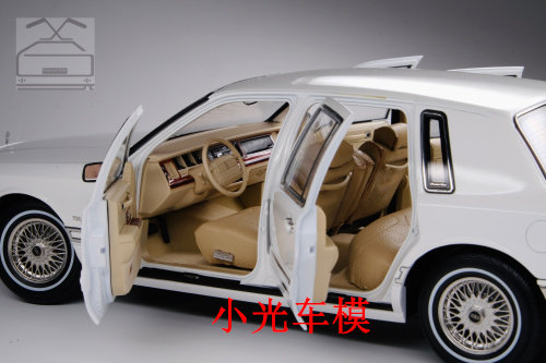 1:18 Lincoln TOWNCAR alloy model fully open diecast model RARE | eBay