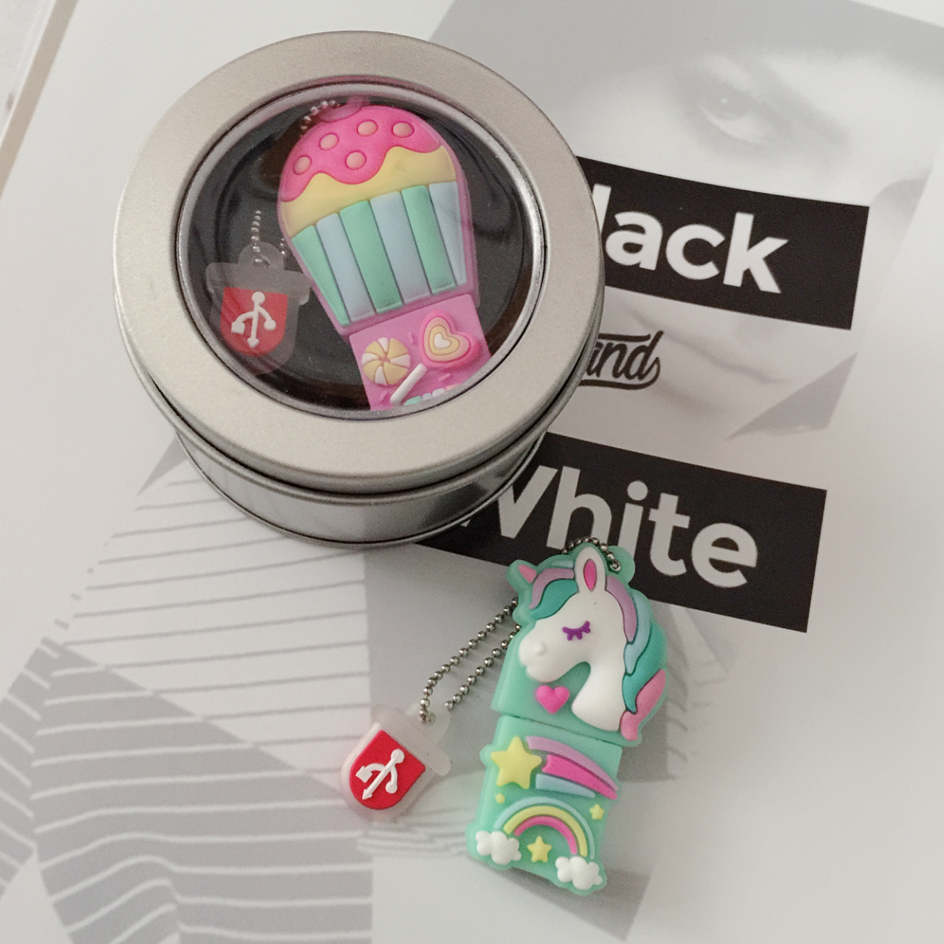 Unicorn U disk 8g cute hot air balloon creative cute male and female students mobile phone computer dual-use USB high-speed 3 0