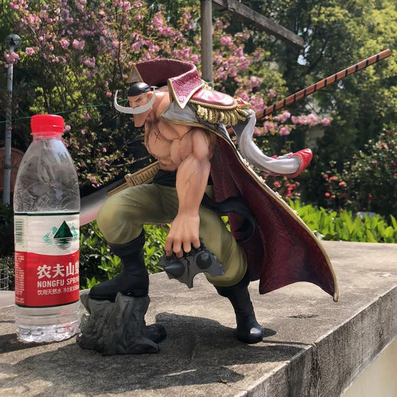 One Piece POP MAX Белый бородатый Эдвард Нью Гейт Дэдди Дэдди Высококачественное издание Slayer