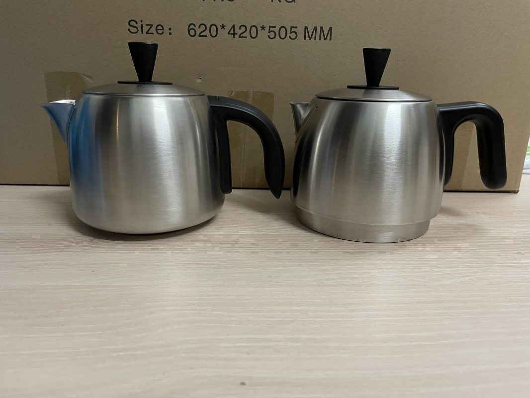 Stainless steel teapot household cold kettle single pot filter flower teapot black teapot warm milk warm wine one-piece forming pot