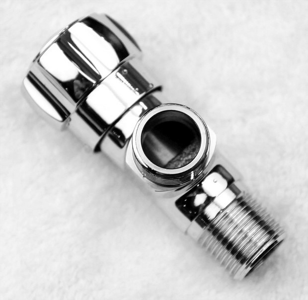 Nine-grazing whole copper body cold and hot water inlet valve thickening triangle valve 7413-019 4413-019