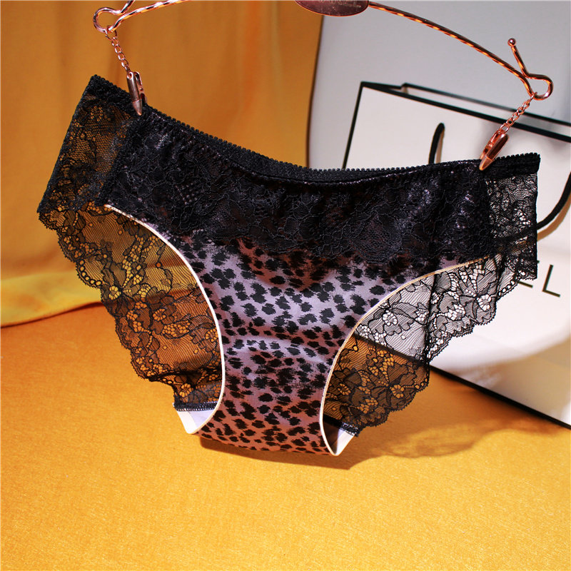 Good goods reassuring with the Fancy European and American luxury BAO WEN Underpants female sexy lace edge transparent temptation low waist triangular pants