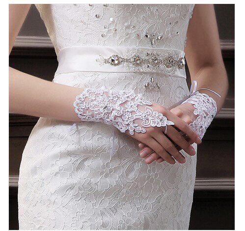 Wedding Gloves Korean Bride Wedding Lace Gloves Short Fingerless Cheongsam Dress Accessories Spring Summer Lace Gloves