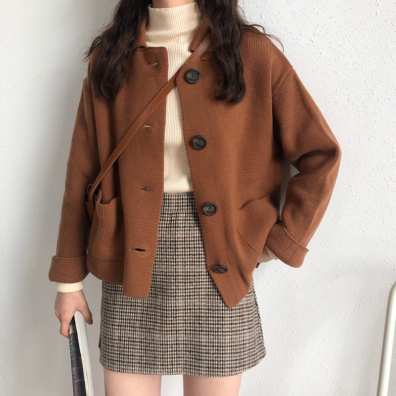 Autumn and Winter New Style Women's Korean Style Student Retro Loose Polo Collar Single-Breasted Knitted Sweater Jacket Women's Cardigan Autumn and Winter New Style Women's Korean Style Student Retro Loose Polo Collar Single-Breasted Knitted Sweater Jacket Women's Cardigan