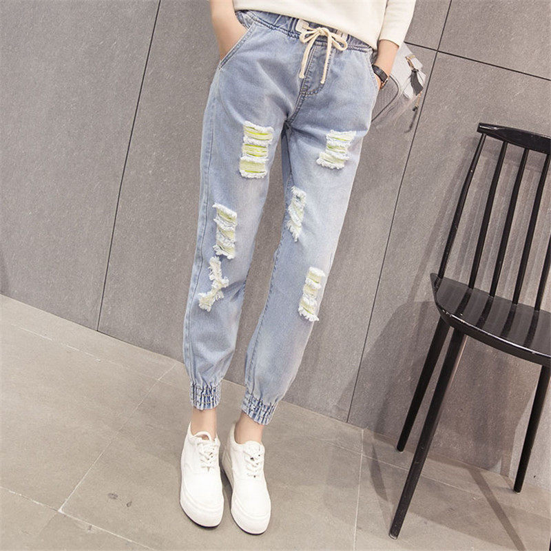 Breaking Hole Jeans Lady Spring Autumn New Korean version Students Lean Tight Waist Harun Pants Loose small foot 90% Pants Tide