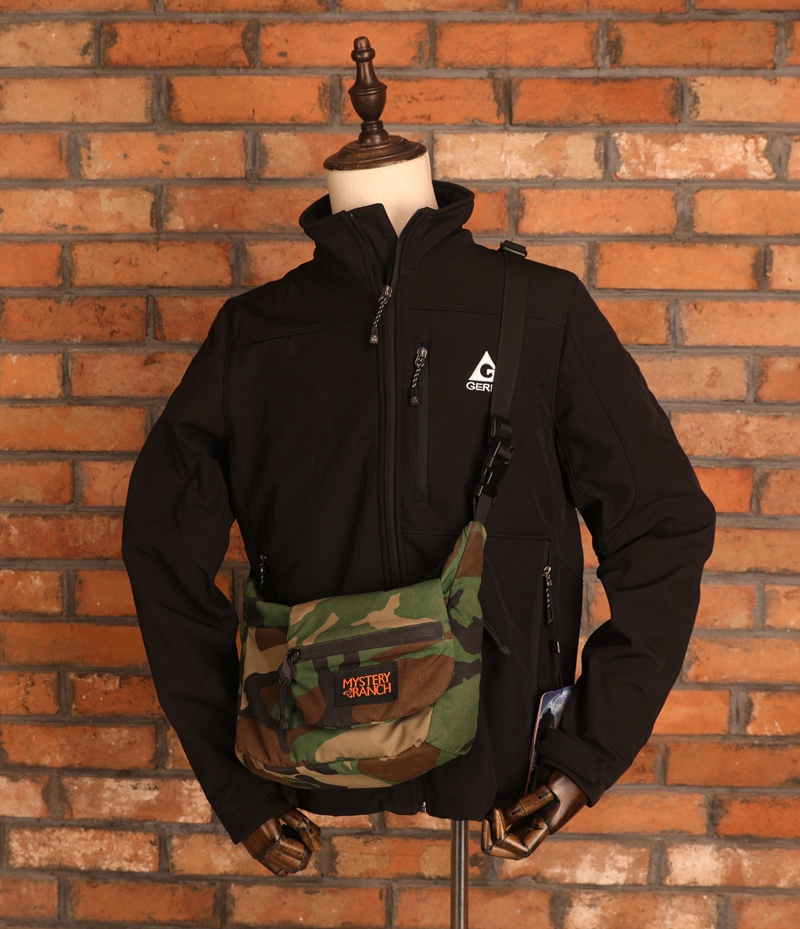 Beauty single GERRY Tactical soft shell jacket jacket Windproof Breathable Grip Suede Warm Fire Shooter M65 Submachine Clothing