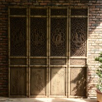 Dongyang wood carving antique doors and windows screen partition Chinese decoration hotel garden temple carved gate bamboo type outside