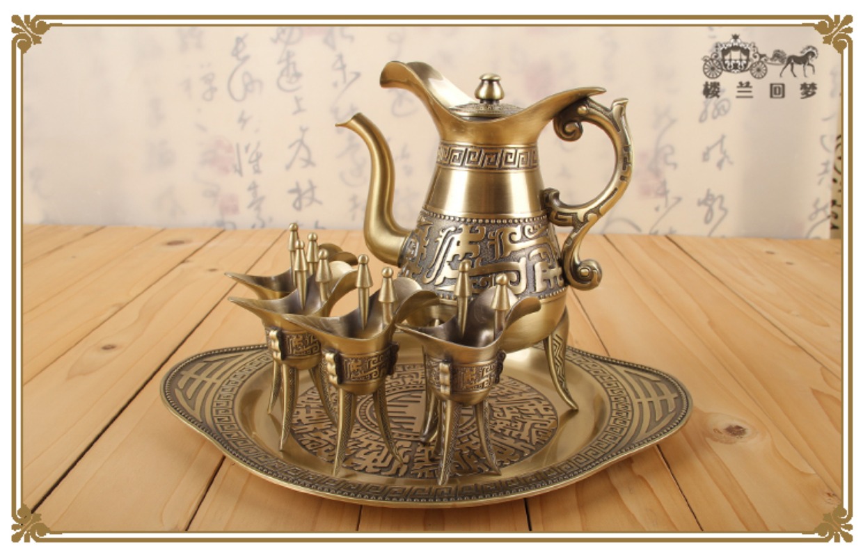 Rượu vang cao cấp bằng đồng đặt tách rượu Trung Quốc hộ gia đình rượu vang trắng nồi rượu cổ kính ly rượu hầm hộp quà tặng - Rượu vang ly rượu vang mạ vàng