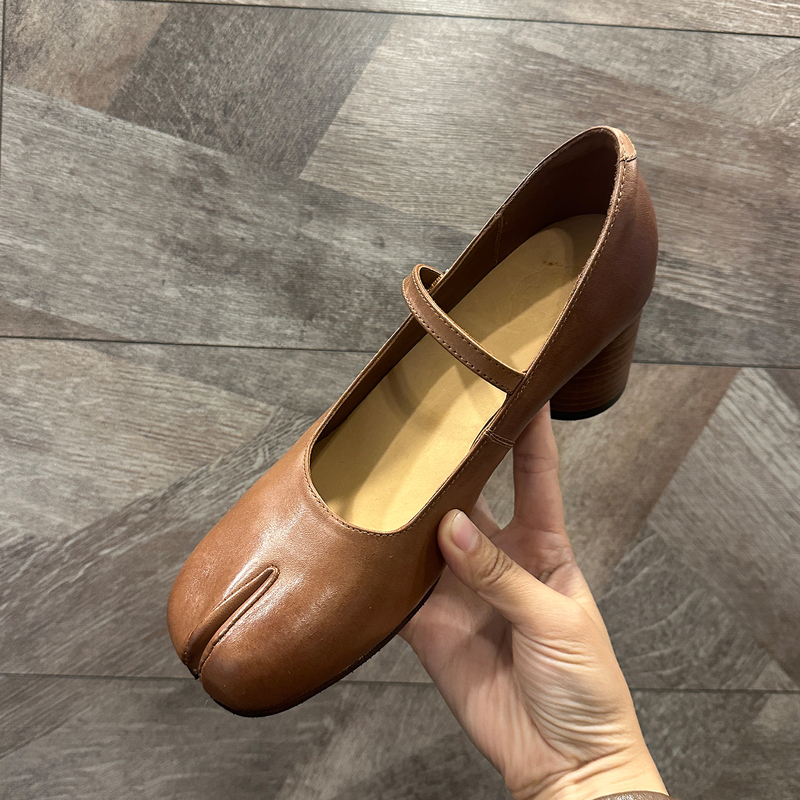 Full Leather Elegant Chunky Heel Split-Toe Shoes, Spring and Summer French Retro Brown Non-Slip High Heels, Women's Genuine Leather Single Shoes