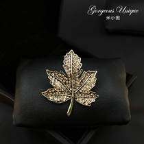Simple retro maple brooch upscale leaves corsage Korea luxury atmosphere men and women pin temperament accessories 508