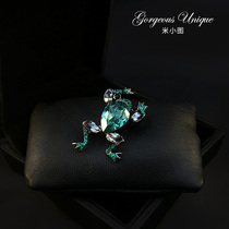 Green frog brooch high grade vintage sweater pin exquisite temperament men suit accessories rice small picture 782