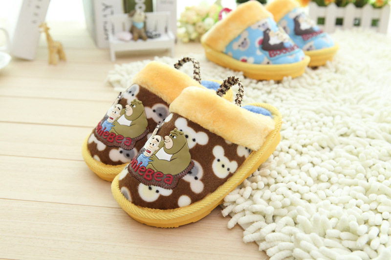 Pantoufles enfants en suède pour hiver - Ref 1021076 Image 16