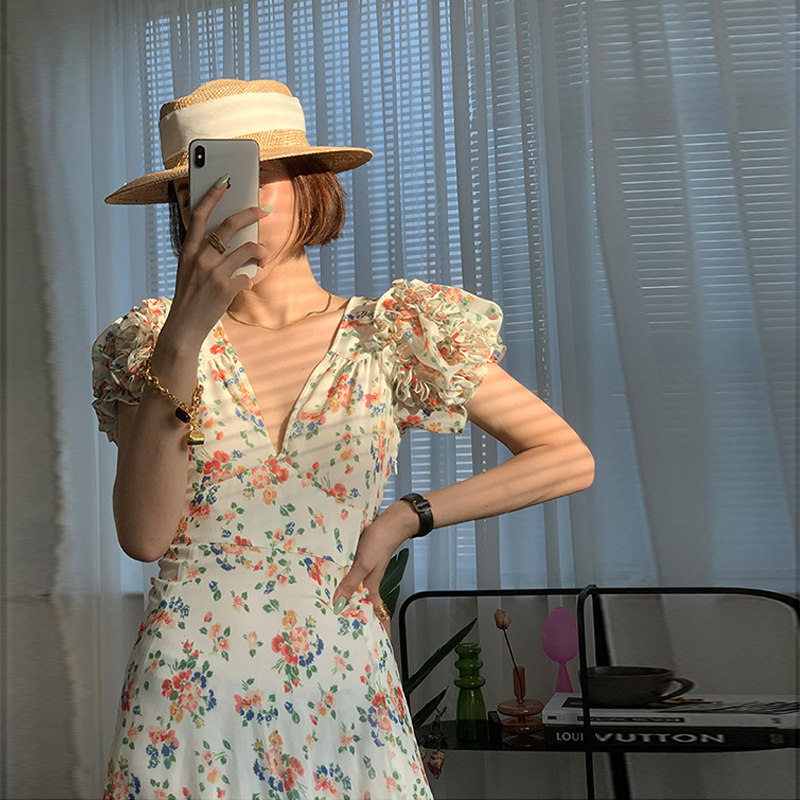 sandro tonali French retro floral dress design sense bud pleated puff sleeve waist skirt