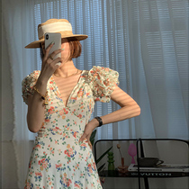 sandro tonali French retro floral dress design feel buds pleated bubble sleeves waist skirt