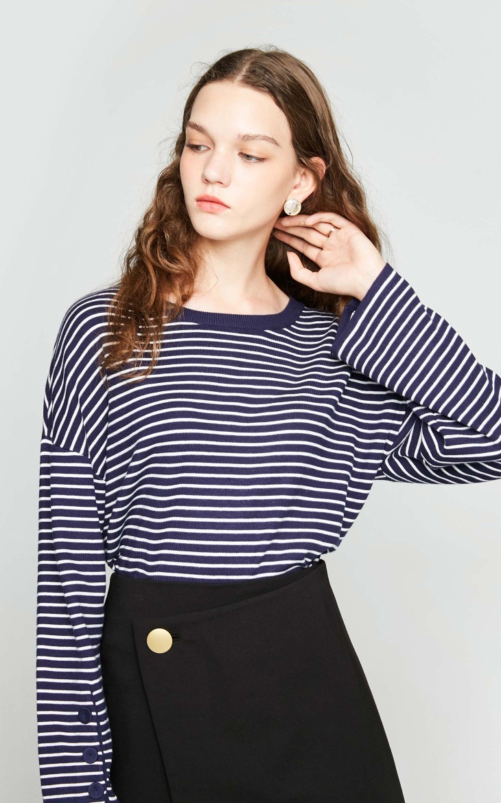[Giá trị mùa thu và mùa đông] Áo len tay dài sọc đơn giản thoải mái của Vero Moda | 317324545 áo khoác len nữ