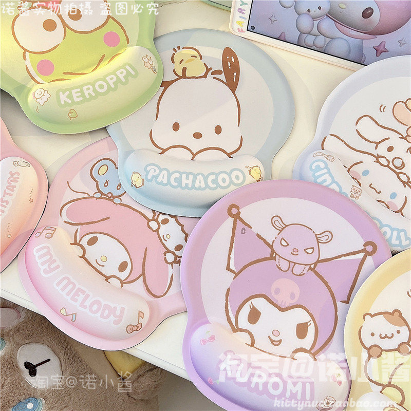 Коврик для мыши 卡通可爱硅胶加厚护腕鼠标垫库洛米大耳狗卡通游戏手枕软胶鼠标垫 OTHER