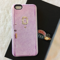 IM CRAZY ABOUT THE AMERICAN DRAMA MONICAS DOOR MOBILE PHONE PROTECTIVE COVER WITH THE SAME PERIPHERAL OLD FRIENDS