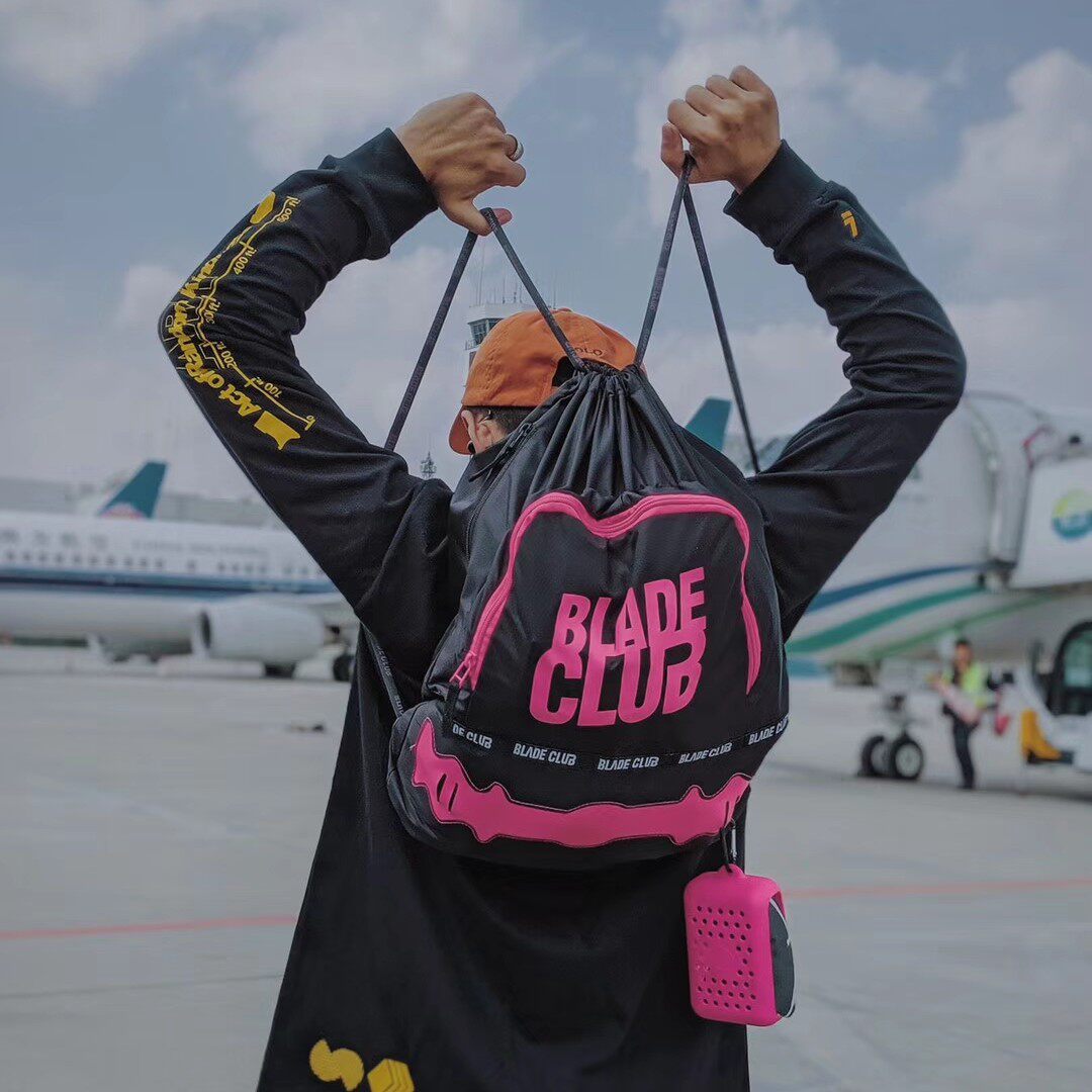 Blade CLUB Sports Thai Fist Fitness Bag Waterproof Light Rider with Shoulder Bag