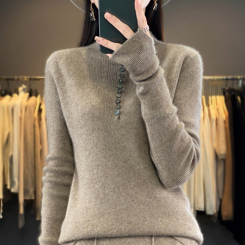 Clearance Sale: Women's High-Neck Sweater for Pairing with Coats, New Autumn and Winter Slim-Fit Solid Color Versatile Knit Base Sweater