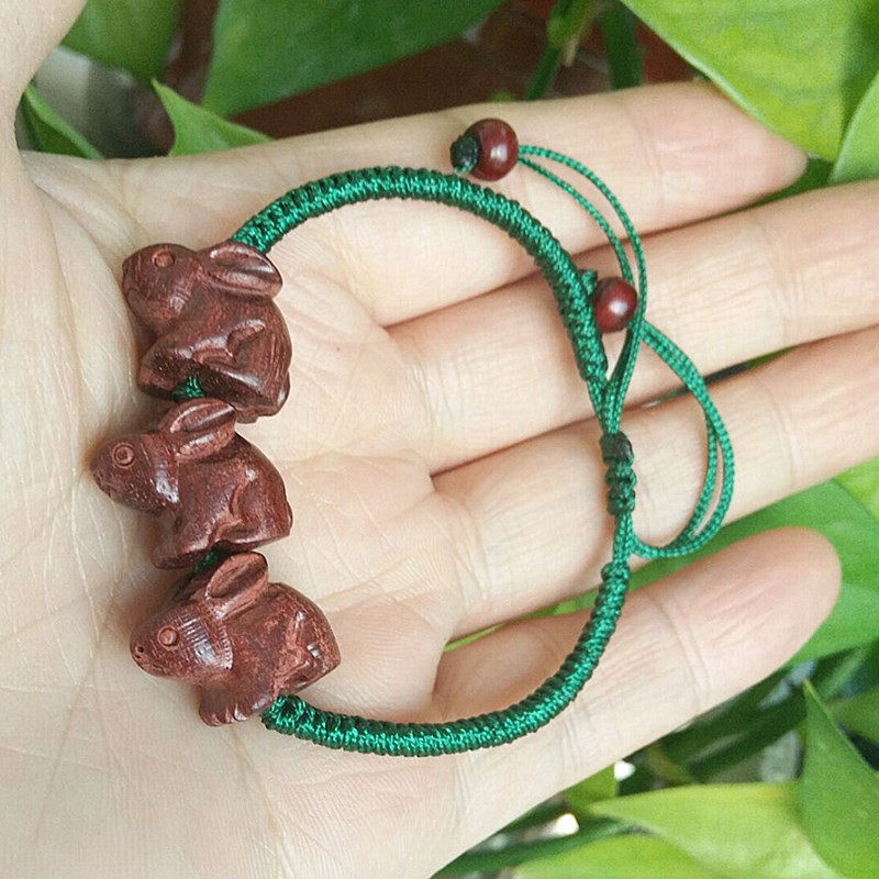 Red Peach Wood Rabbit Bracelet Wood Rabbit Handmade Green Sandalwood Rabbit Pendant Green Wood Rabbit Necklace Carry-on
