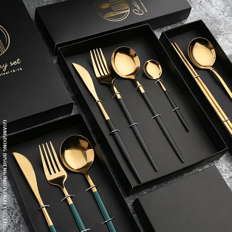 Food Grade 410 Stainless Steel Mirror Polishing Vacuum Electroplating Fashion Spoon and Chopsticks Set at Home