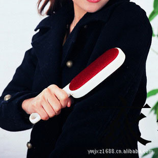 Clothing dust brush, absorbing brush, electrostatic brush, dry cleaning brush, sweater sticky hair removal device, hair removal brush, clothing hair suction device