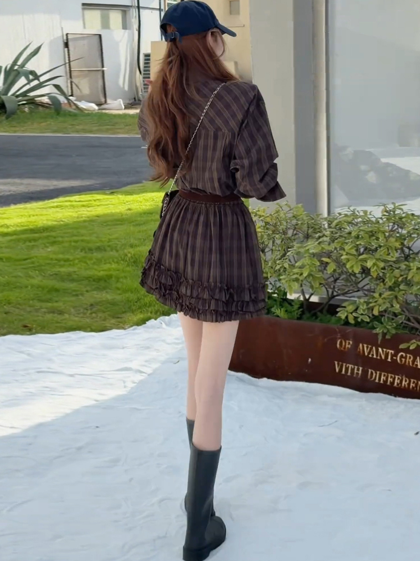 새로운 레트로 체크무늬 여성 드레스 허리 수축 프릴 미니 스커트 핫걸 루즈핏 POLO 칼라 슬림해 보이는 드레스 상세 이미지 7