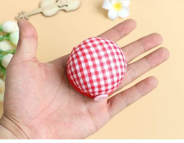 khâu tay gói kim kim chèn kim cổ tay đeo được phần hạt kim chèn kim ghế đệm cắt pin bóng - Công cụ & phụ kiện Cross-stitch kéo cắt chỉ may