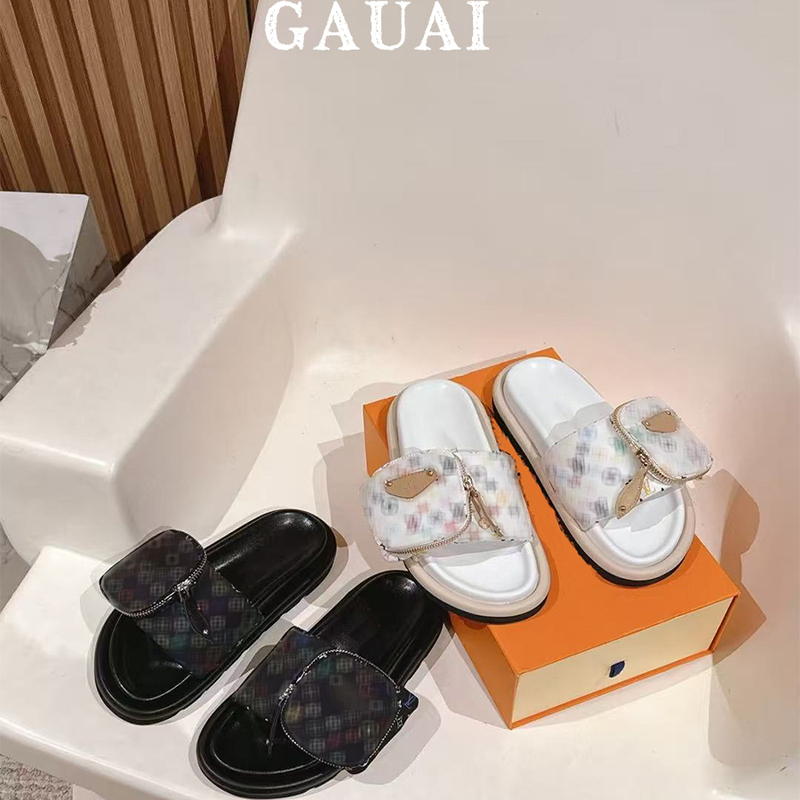 Gauai~ Takashi Murakami Collaboration Thick-Soled Slide Sandals with Embossed Print, Casual Outdoor White Three-Color Beach Shoes